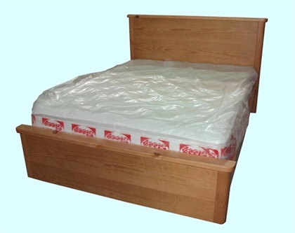 מיטת עץ + ארגז - אלמוג